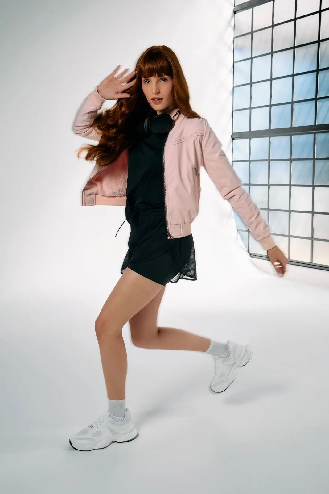 Besni — Studio Shooting, foto 2