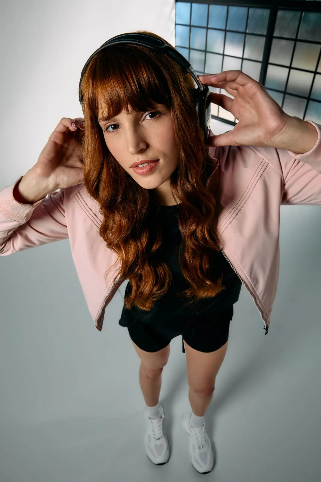 Besni — Studio Shooting