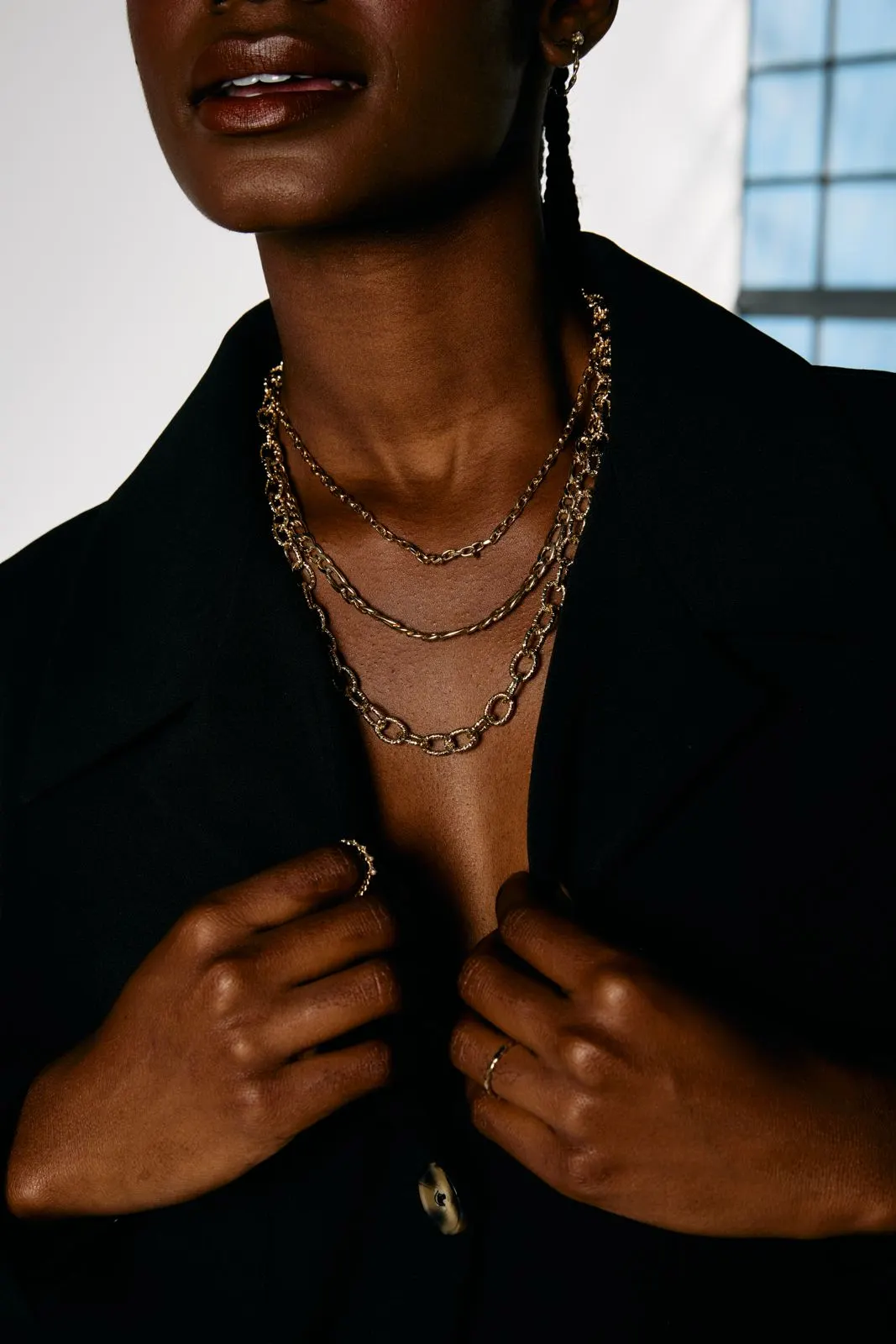 Besni — Studio Shooting