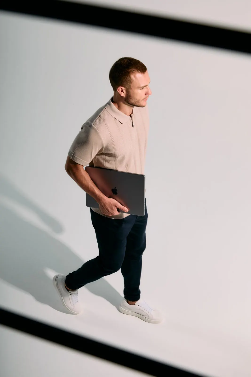 Besni — Studio Shooting, foto 21
