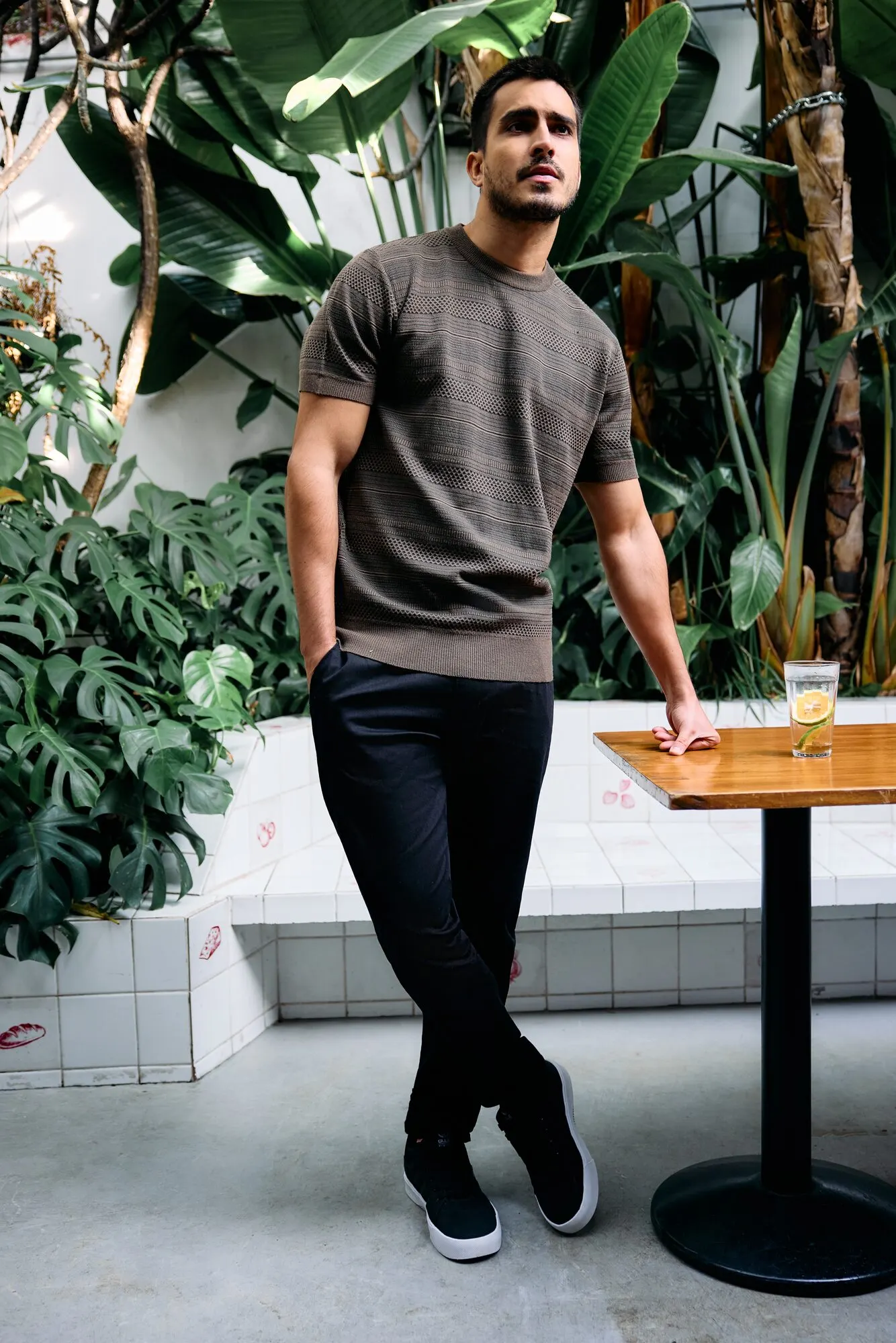 Besni — Editorial São Paulo, foto 6